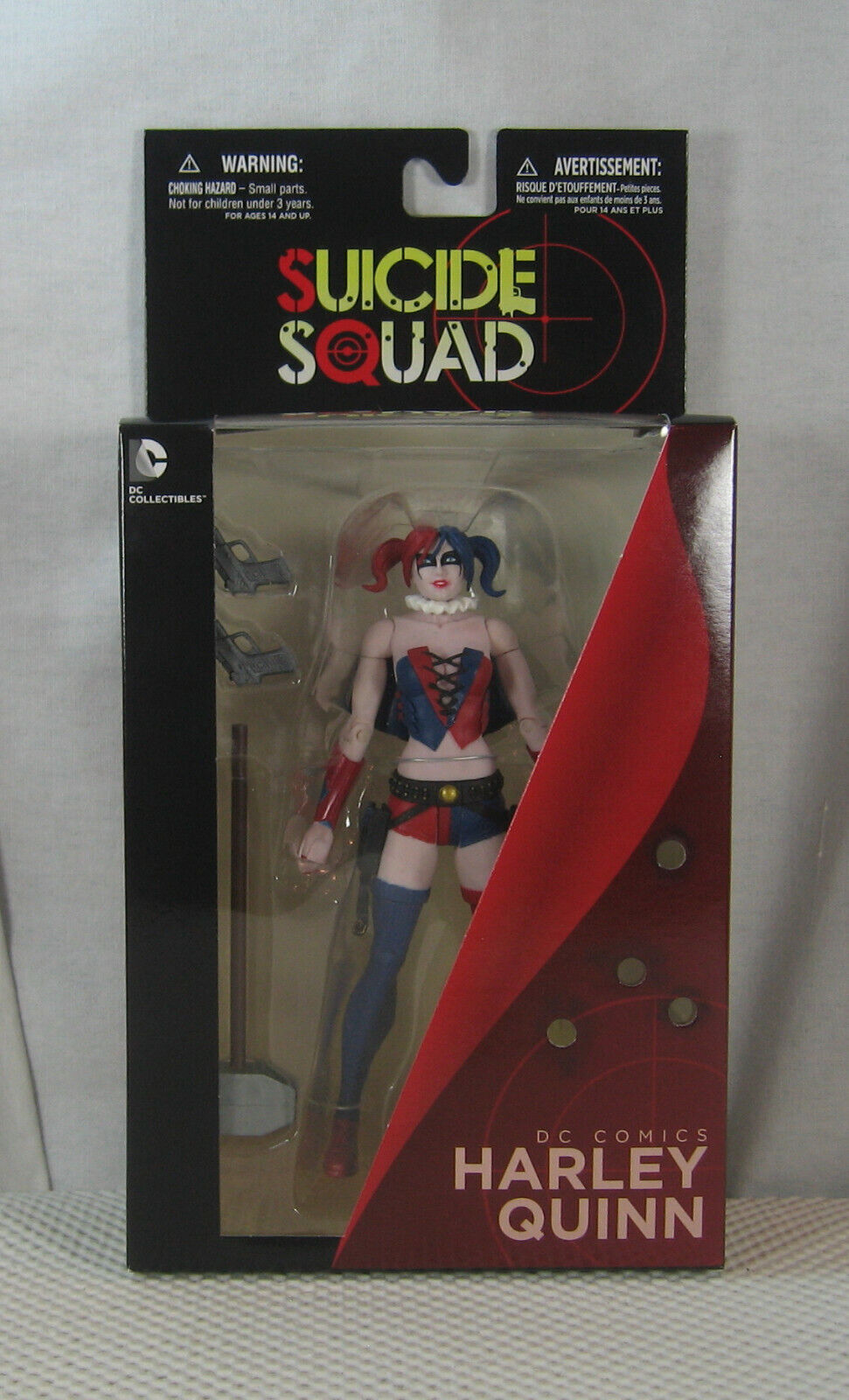 Harley Quinn Super-Villains Suicide Squad Action Figure DC Collectible