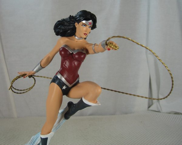 Wonder Woman New 52 Statue Cover Girls of the DC Universe (2012) NEW SEALED - Image 6