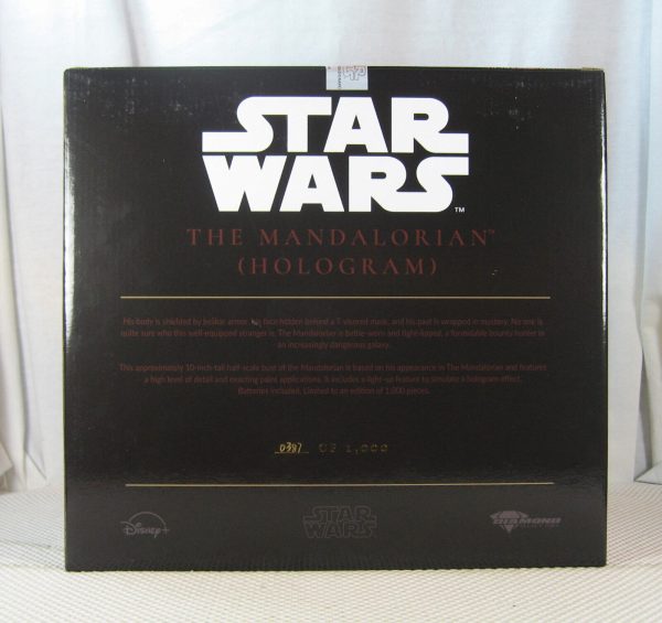 Star Wars Legends in 3D The Mandalorian Hologram 1/2 Bust SDCC 2021 NEW SEALED - Image 4