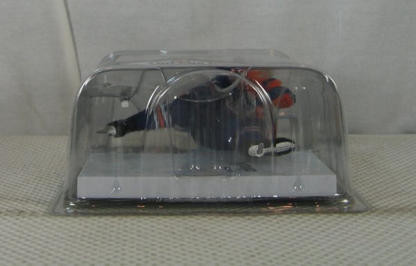 McFarlane NHL Series 32 Jordan Eberle Action Figure Edmonton Oilers SEALED - Image 6