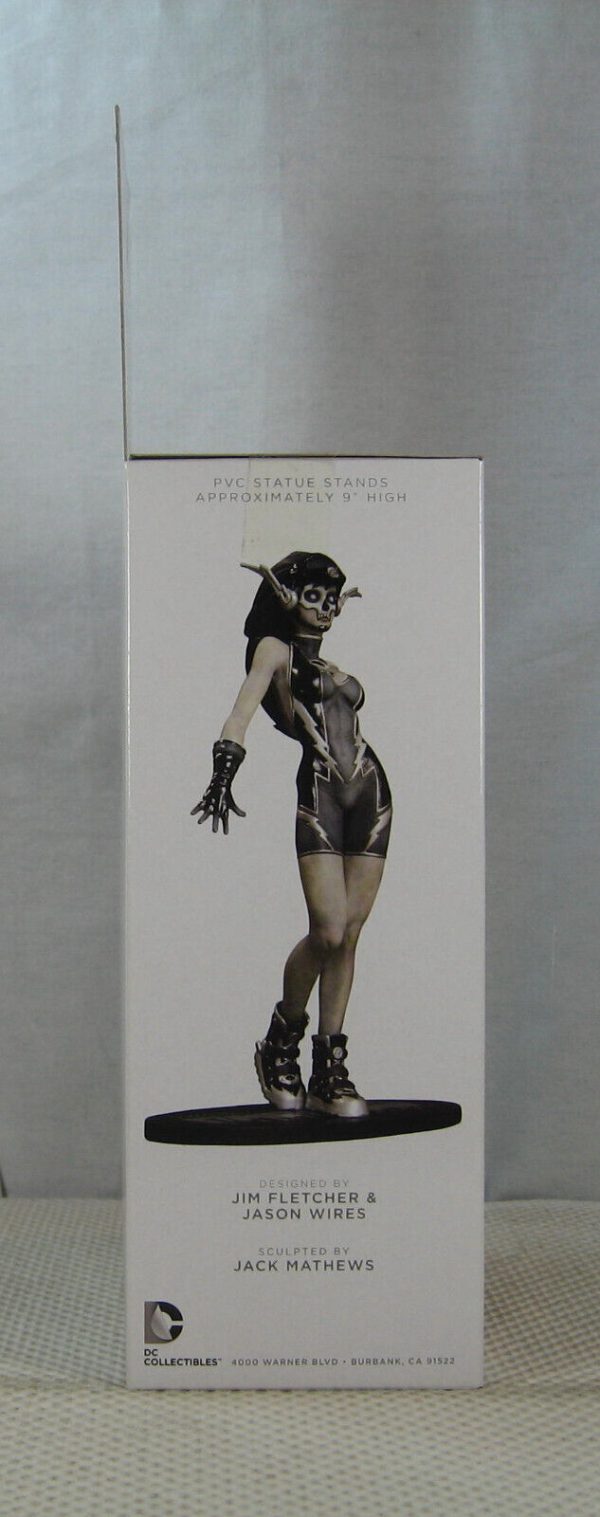 Ame-Comi Black Flash Figure DC Comics NEW SEALED - Image 5