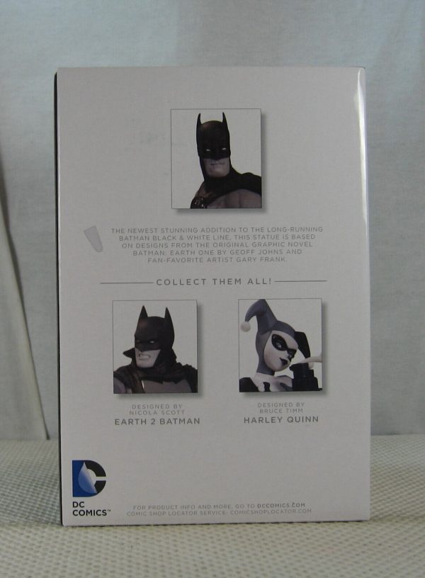 Batman Black and White Statue Gary Frank NEW SEALED - Image 4