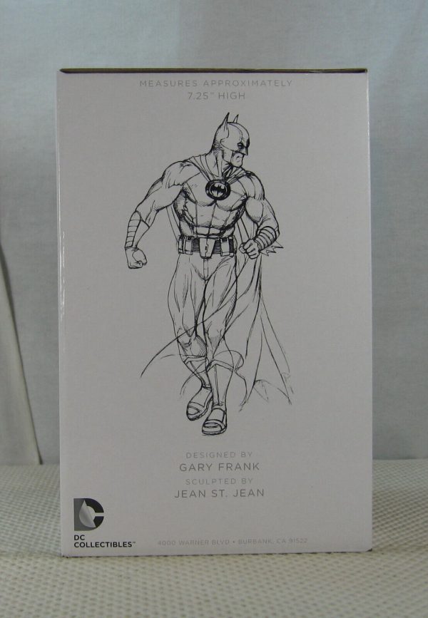 Batman Black and White Statue Gary Frank NEW SEALED - Image 5
