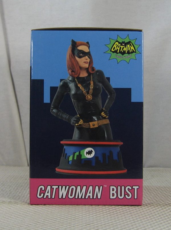 Catwoman Classic 1966 Batman TV Show Bust Julie Newmar Diamond Select NEW SEALED - Image 3