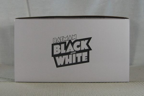 Batman Black and White Armored Batman Statue Frank Miller NEW SEALED - Image 6