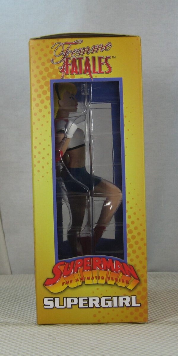 Supergirl Femme Fatales Figure Superman: The Animated Series Diamond Select NEW - Image 5