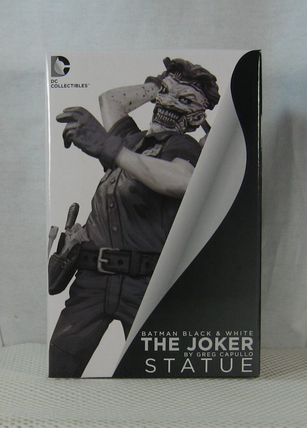 Batman Black and White The Joker Statue by Greg Capullo NEW SEALED - Image 2