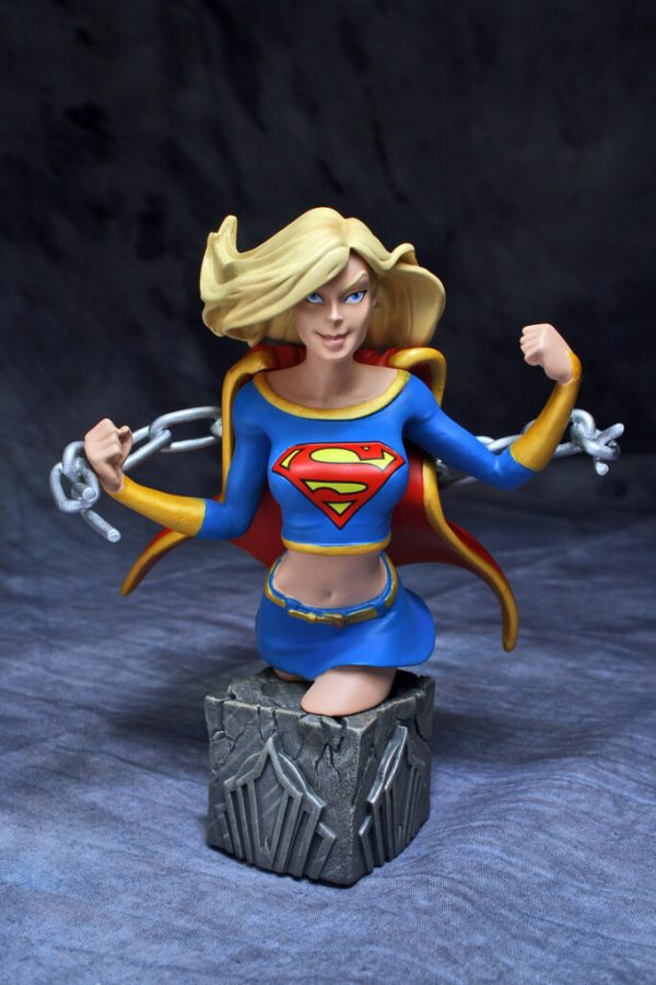 Supergirl Bust 273/3500 Women of the DC Universe Series 3 Amanda Conner SEALED