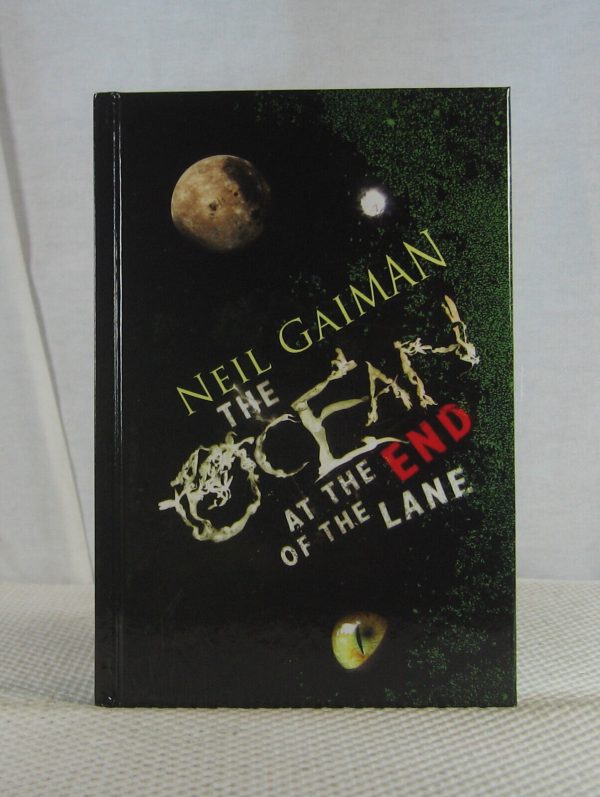 Neil Gaiman Ocean at the End of the Lane Signed Edition 817/2000 1st Edition NEW - Image 6