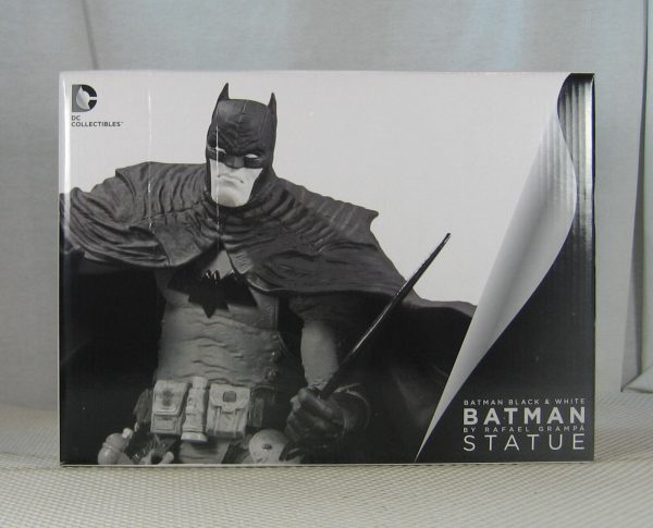 Batman Black and White Statue Rafael Grampa NEW SEALED - Image 2