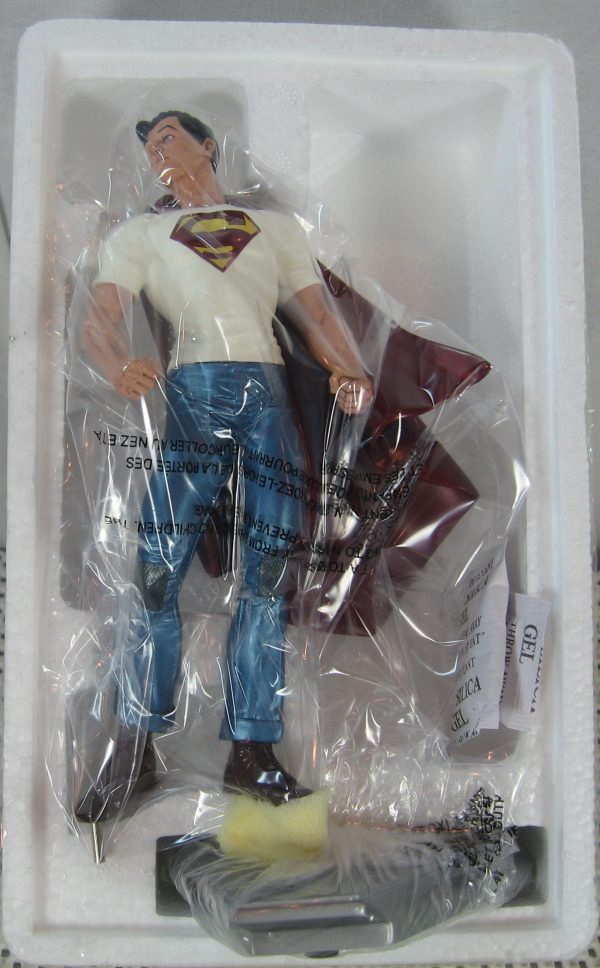 Superman The Man of Steel Statue Rags Morales DC Collectibles BRAND NEW - Image 8