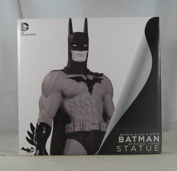 Batman Black and White Statue by Michael Turner Clayburn Moore NEW SEALED - Image 2