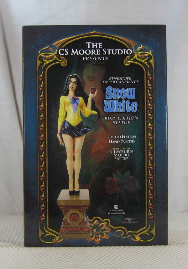 CS Moore Snow White Ruby Edition Statue 133/300 Clayburn Moore NEW SEALED - Image 2