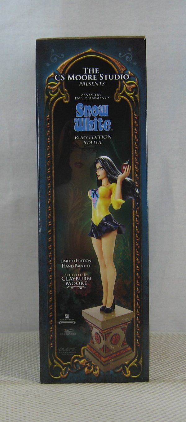 CS Moore Snow White Ruby Edition Statue 133/300 Clayburn Moore NEW SEALED - Image 3