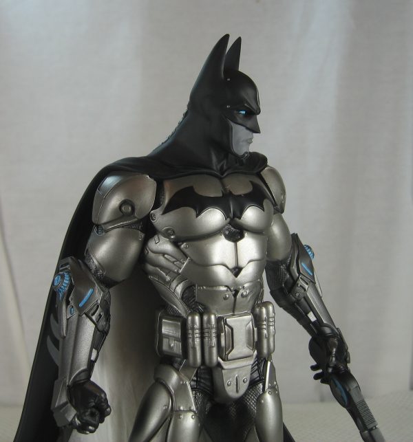 Batman Arkham Asylum Armored Statue DC Collectibles BRAND NEW - Image 12