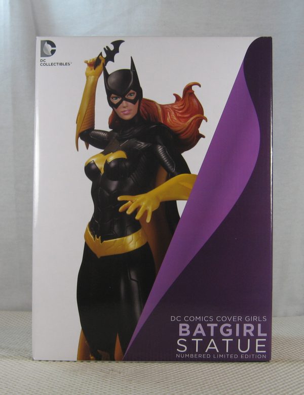 Batgirl Statue Cover Girls of the DC Universe Artgerm 1373/5200 NEW SEALED - Image 2