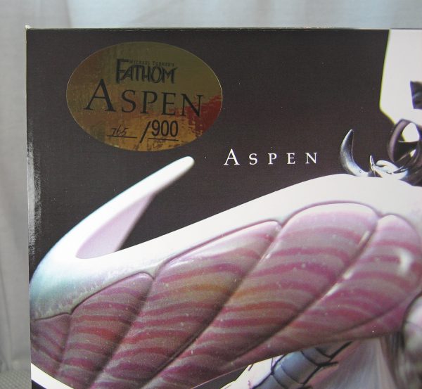 Fathom Aspen Matthews Statue 765/900 Michael Turner BRAND NEW - Image 8