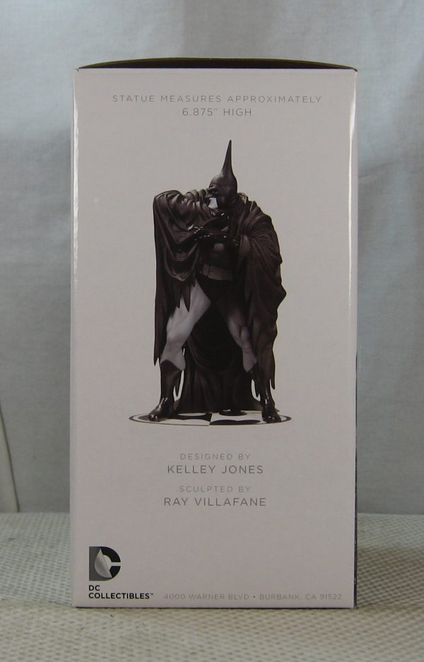 Batman Black and White Statue Kelley Jones 2nd Edition NEW SEALED - Image 5