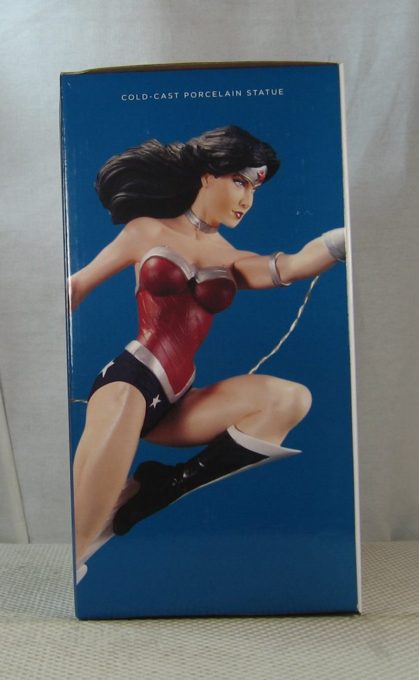 Wonder Woman New 52 Statue Cover Girls of the DC Universe (2012) NEW SEALED - Image 8