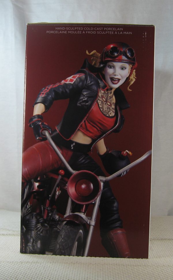 Gotham City Garage Harley Quinn Statue 886/5200 DC Collectibles NEW SEALED - Image 3