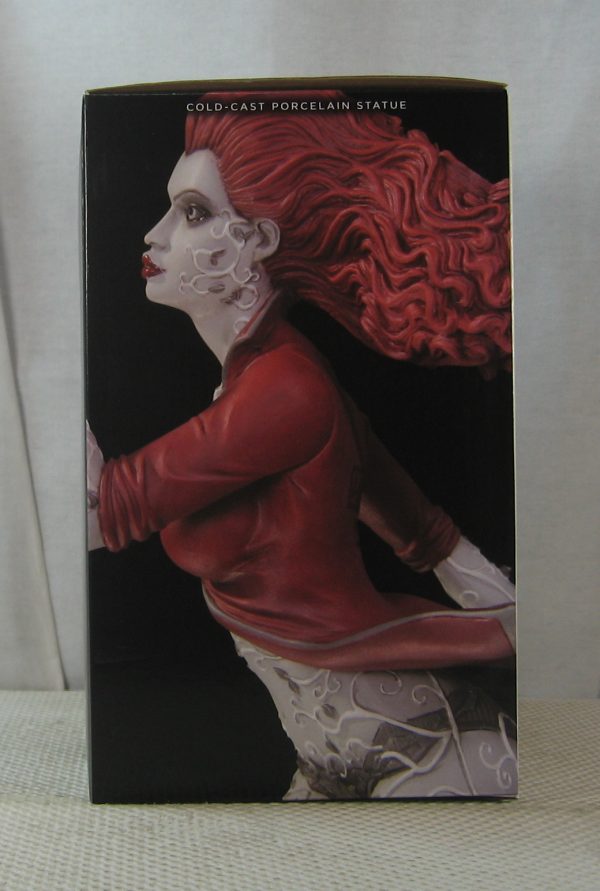 Batman Arkham Asylum Poison Ivy Statue DC Collectible Batman Joker NEW SEALED - Image 5