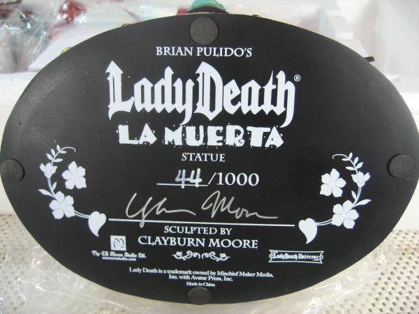 Lady Death La Muerta Statue 044/1000 Signed Clayburn Moore 1st Release BRAND NEW - Image 12