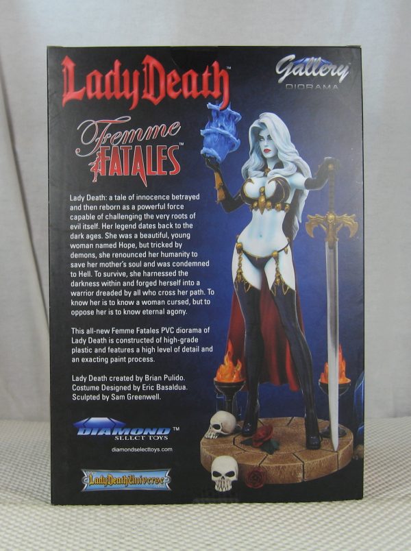 Lady Death Diorama Femme Fatales Figure Statue Diamond Select NEW SEALED - Image 4