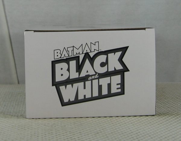 Harley Quinn Black and White Statue 2nd Edition Bruce Timm SEALED - Image 6
