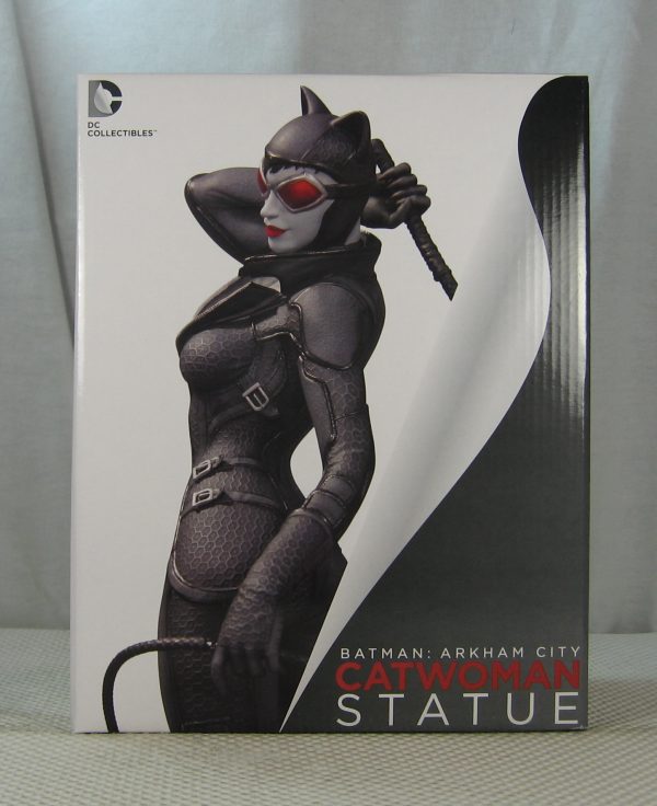 Batman Arkham City Catwoman Statue DC Collectibles NEW SEALED - Image 2