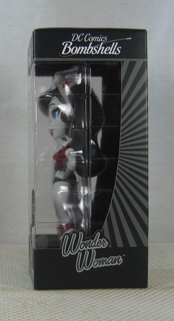DC Bombshells Wonder Woman Noir Vinyl Figure 2016 SDCC Exclusive Cryptozoic NEW - Image 3