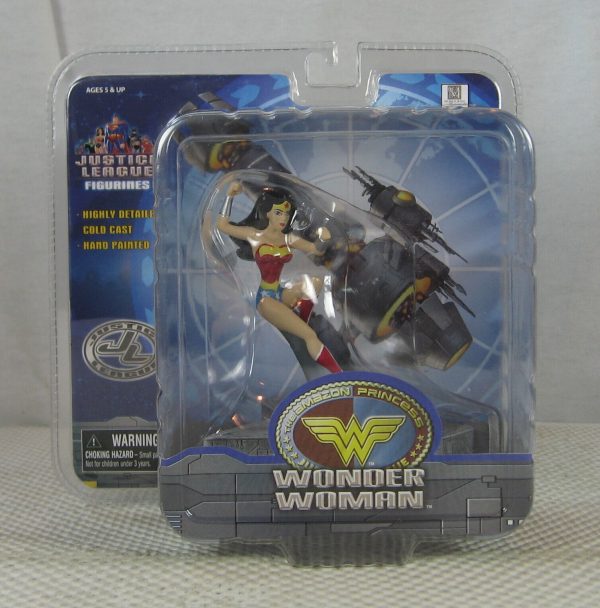 Justice League Mini Statue Set Wonder Woman Martian Manhunter NEW SEALED - Image 2