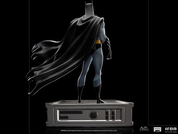 Iron Studios Batman Animated Series Batman 1/10 Statue DC Comics NEW SEALED - Image 2