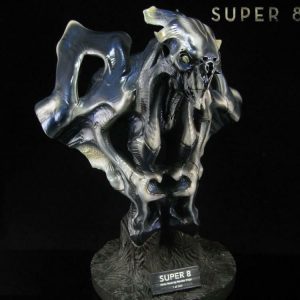 QMx Super 8 Alien Bust 77/300 J.J. Abrams Quantum Mechanix NEW SEALED